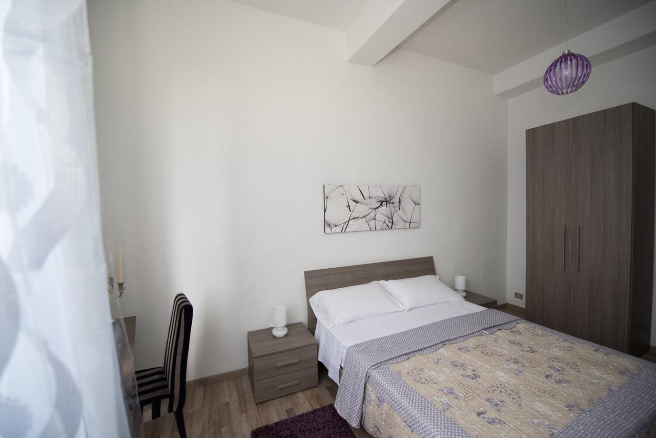 All'ombra Della Torre Only Bed & Breakfast Siena